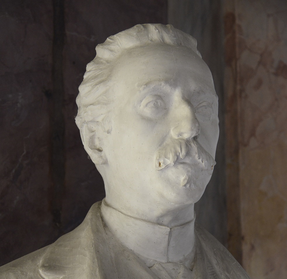 Prima monografia su Vincenzo Petrali